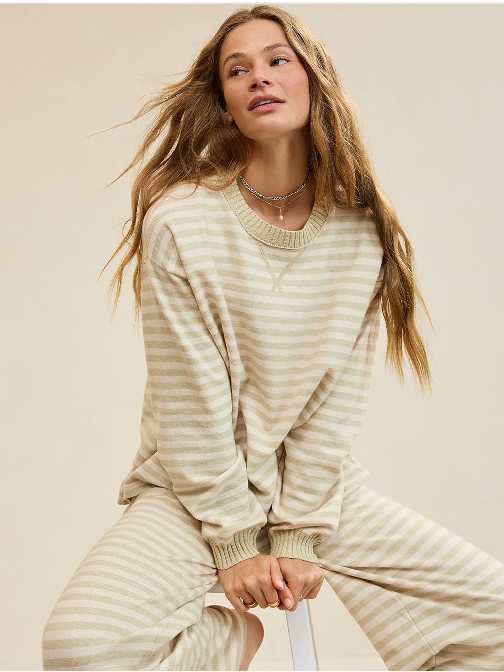 Aerie Sunday Soft Crew Sweater
